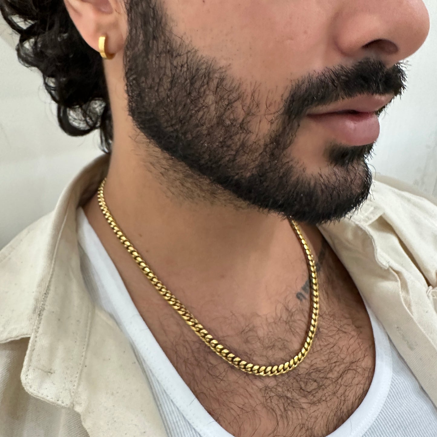 Cuban Chain (10mm gold)